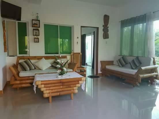 Hangout Beach Resort Caticlan Exterior photo